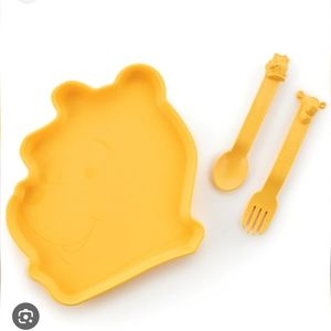 Tupperware Winnie the Pooh & Tigger Plate Set New